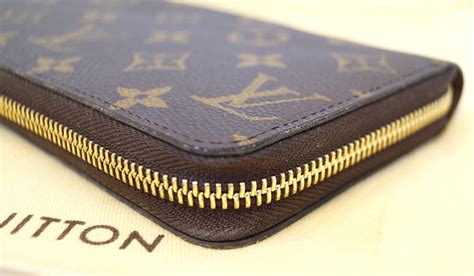 lv zippy wallet price malaysia|vuitton zippy wallet.